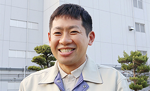 成田工場　製造部　部長　堂本 隆壮さんの画像