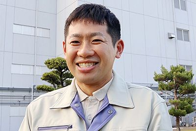 成田工場 製造部 部長 堂本 隆壮